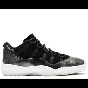 Jordan 11 low baron